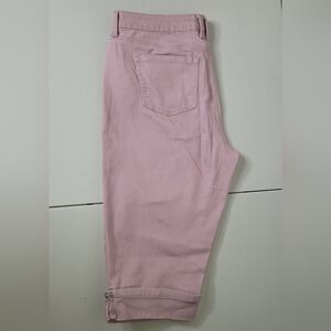 Gloria Vanderbilt All-Around Slimming Effect Skimmer Stretch Capri Jeans